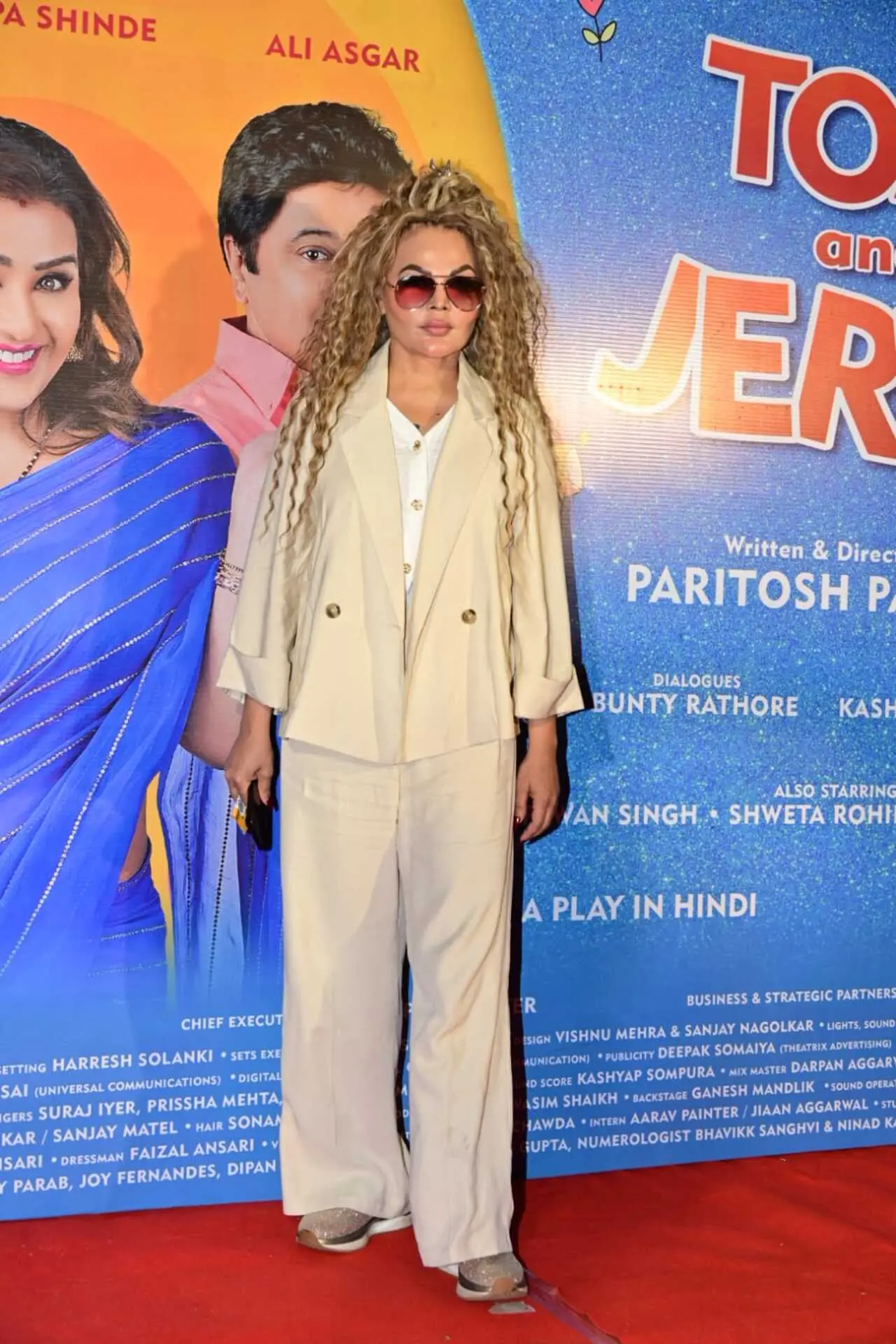 Rakhi Sawant was seen at the premiere of Paritosh Painter&rsquo;s play, Tom and Jerry.